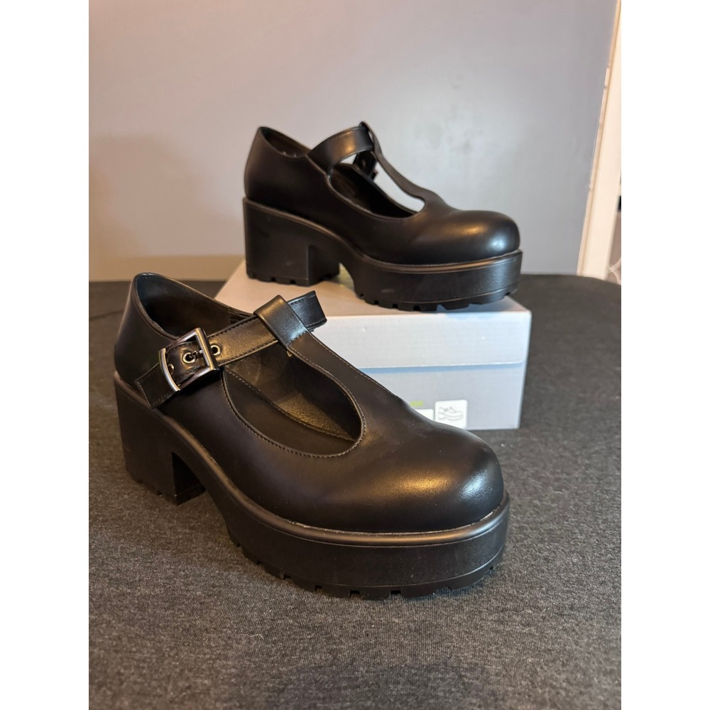 Koi Footwear Dark Sai Mary Janes Black Platform T-Strap Lug Sole NEW US Size 10